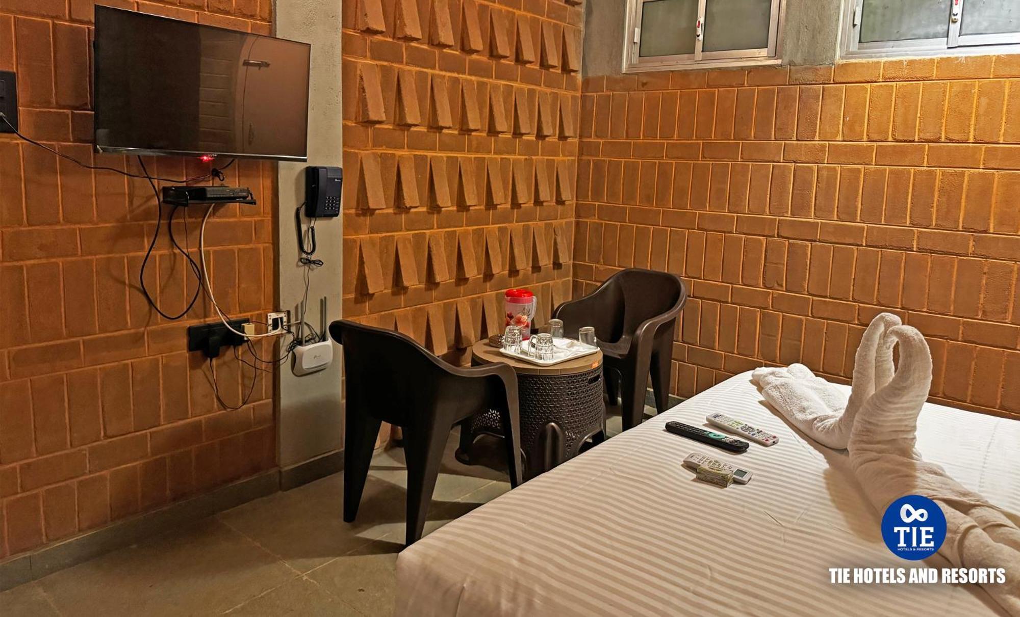 Eden Beach Resort - Tie Hotels & Resorts Pondicherry Bagian luar foto