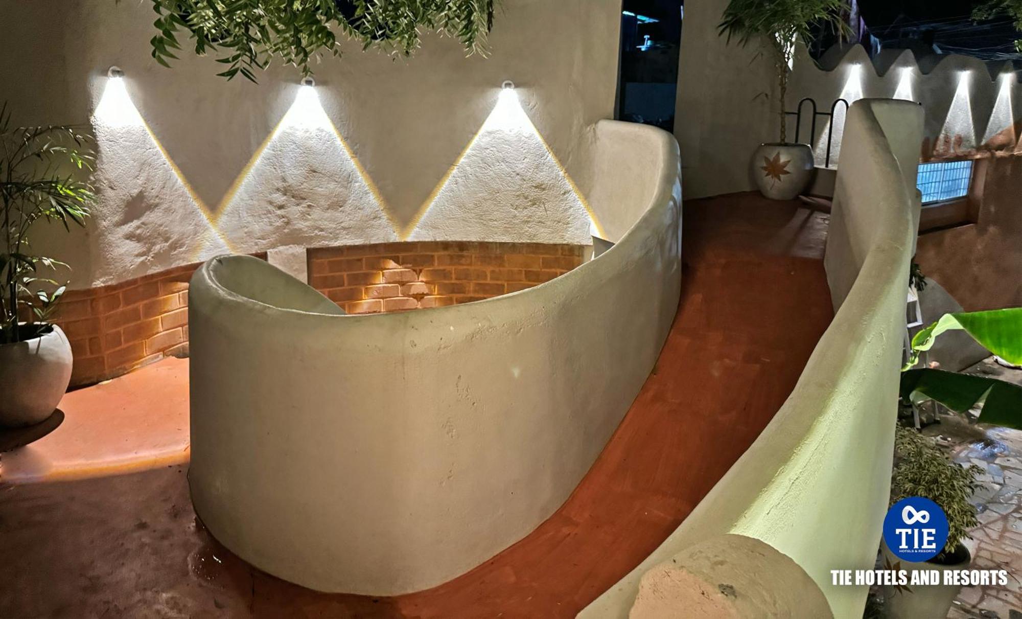 Eden Beach Resort - Tie Hotels & Resorts Pondicherry Bagian luar foto