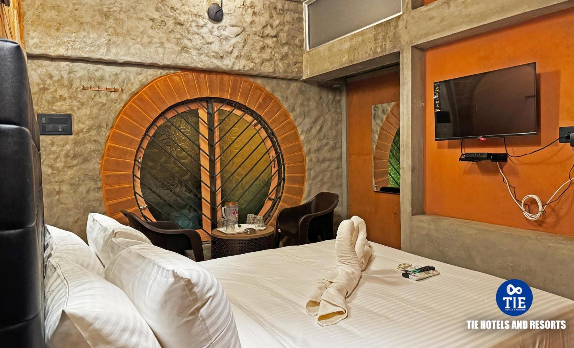 Eden Beach Resort - Tie Hotels & Resorts Pondicherry Bagian luar foto