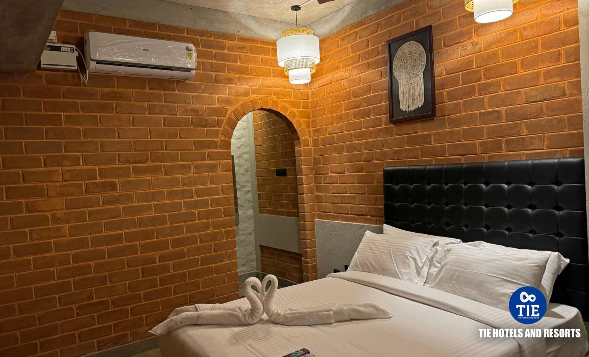 Eden Beach Resort - Tie Hotels & Resorts Pondicherry Bagian luar foto